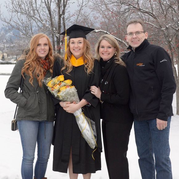 Meet your Posher, Julie - Picture 1 of 1